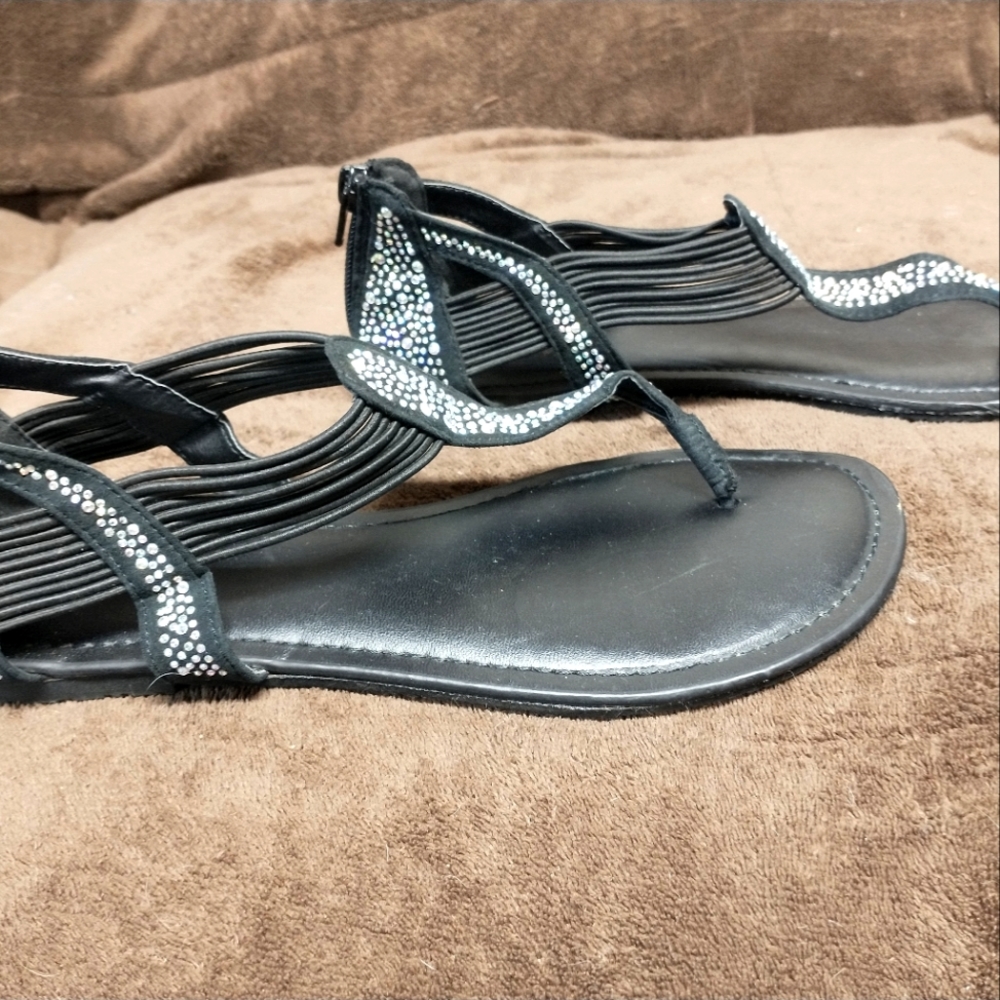 Candie's size 8 sandals
